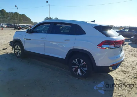 2024 Volkswagen Atlas Cross Sport 2.0T Se z USA, uszkodzony, nr VIN 1V2DE2CA9RC233288